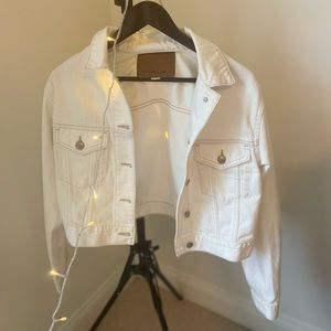 American Eagle White Denim Cropped Jacket Size: Small